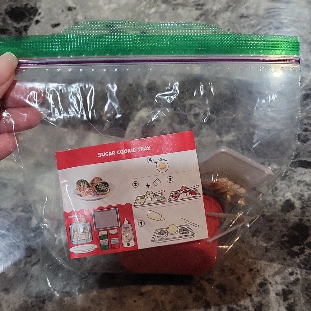 Miniverse Make It Mini Target Sugar Cookie Tray
